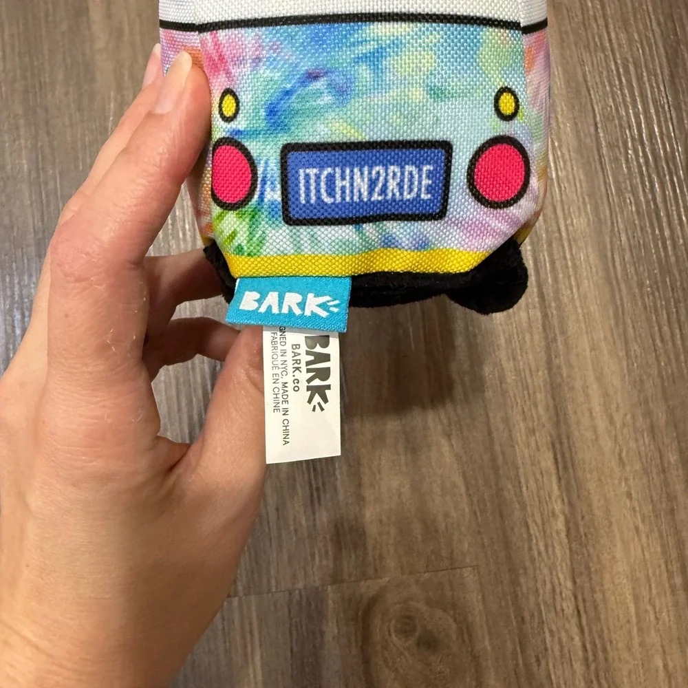 Barkbox‎ Peace & Fluff Woofswaggin' Bus Squeaky Crinkly Toy